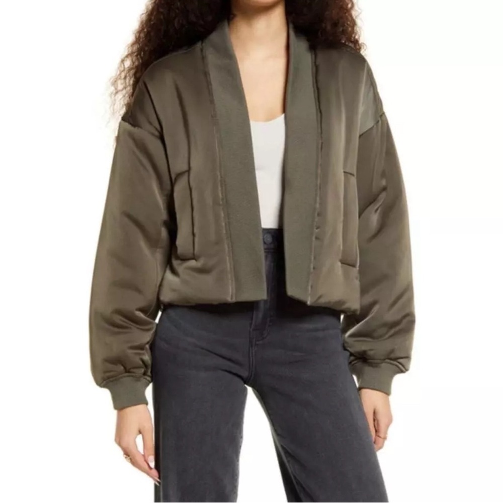 NWT olive green Blank NYC Open Secret Satin Bomber puffer Jacket Women’s medium